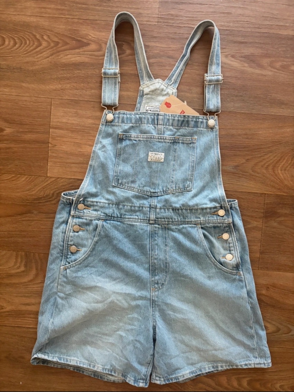 NWT Levi's Vintage Lightweight Shortalls
*Size M*